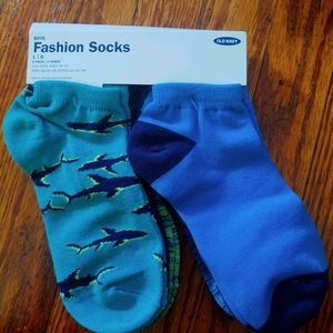 Old Navy 6pk blues, greens, ankle socks